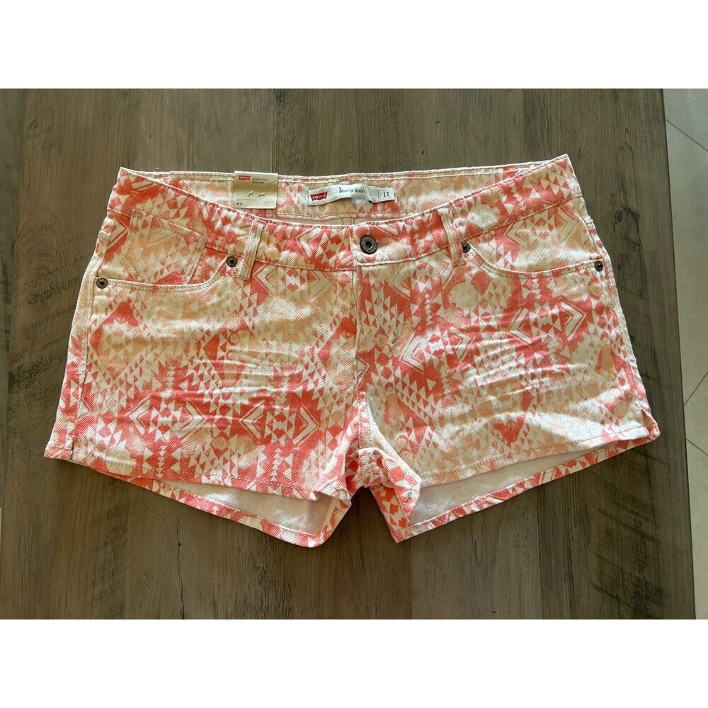 NEW! Levi's Shorts Womens Shorty Short Aztec Geometric Regular Fit Pink Size 11